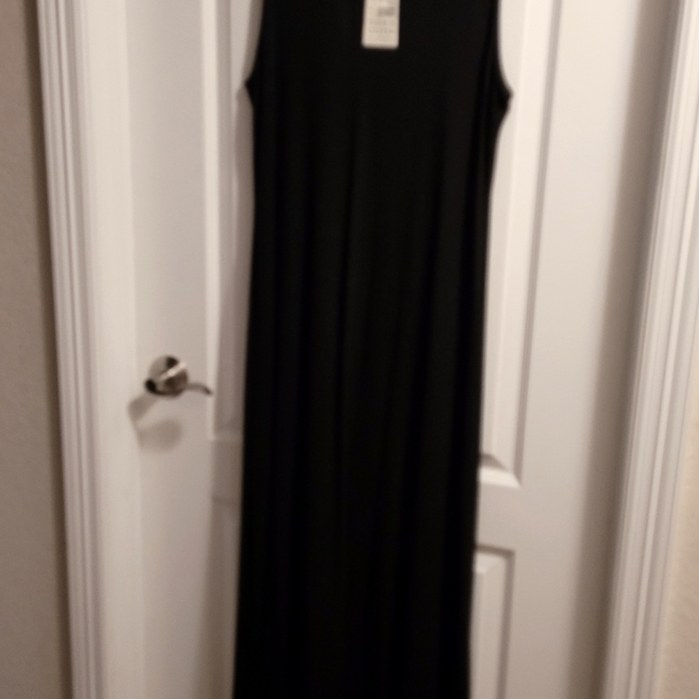 Long  black dress